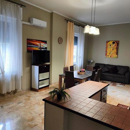 Appartamenti Ai Giardini Палермо Екстериор снимка